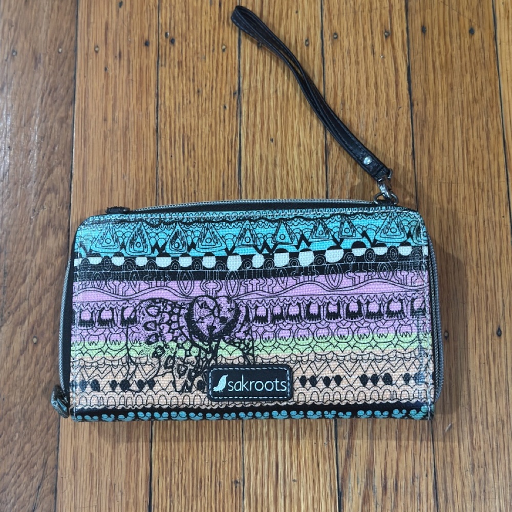 Sakroots Multicolor Wristlet Wallet Artist Circle Coated Canvas Peace Elephant